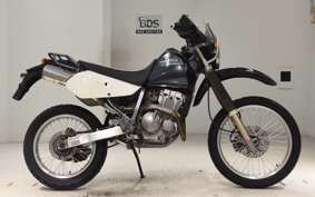 SUZUKI DJEBEL 250 XC SJ45A