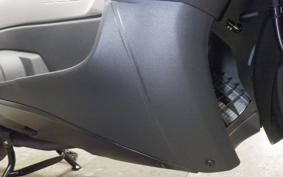 YAMAHA T-MAX 560 2026 SJ21J