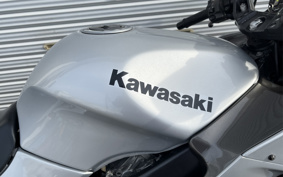 KAWASAKI ZZ-R600 2003 ZX600E