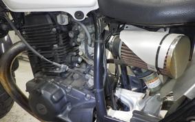 YAMAHA TW225 DG09J