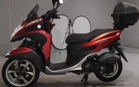 YAMAHA TRICITY 125 SE82J