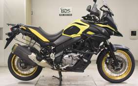 SUZUKI Vｽﾄﾛｰﾑ650XTA 2019 C733A