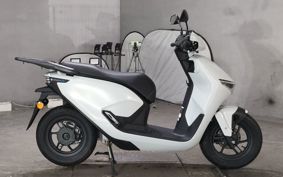 HONDA CUV e EF18