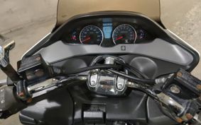 SUZUKI SKYWAVE 250S CJ46A