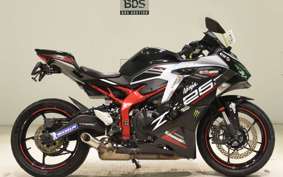 KAWASAKI ZX-25R 2022 ZX250E