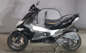 PGO G-MAX200 ..