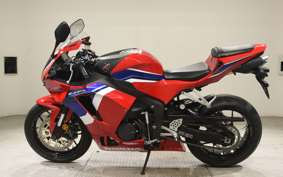 HONDA CBR600RR GEN 3 2021 PC40