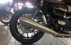 TRIUMPH STREET TWIN 2019 DAD74G
