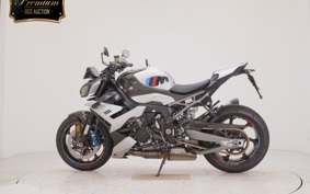 BMW M1000R 2026