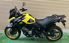 SUZUKI DL650 ( V-Strom 650 ) 2022 C733M