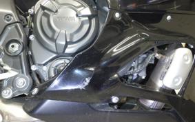 YAMAHA YZF-R7 2022 RM39J