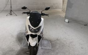 YAMAHA N-MAX 125 SE86J