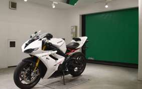 TRIUMPH DAYTONA 675 R 2012