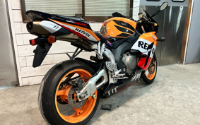 HONDA CBR1000RR 2005 SC57