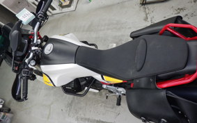 MOTO GUZZI V85 TT 2020