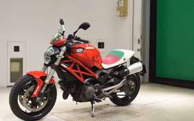 DUCATI MONSTER 696 2009