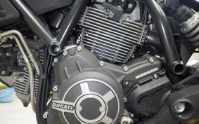 DUCATI SCRAMBLER ICON 2016