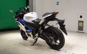 YAMAHA YZF R-3 2025 RH25J