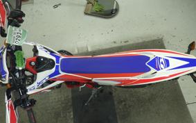 BETA クロス TRE ーナー250 2023