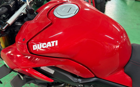 DUCATI STREET FIGHTER V4S 2021 1F00