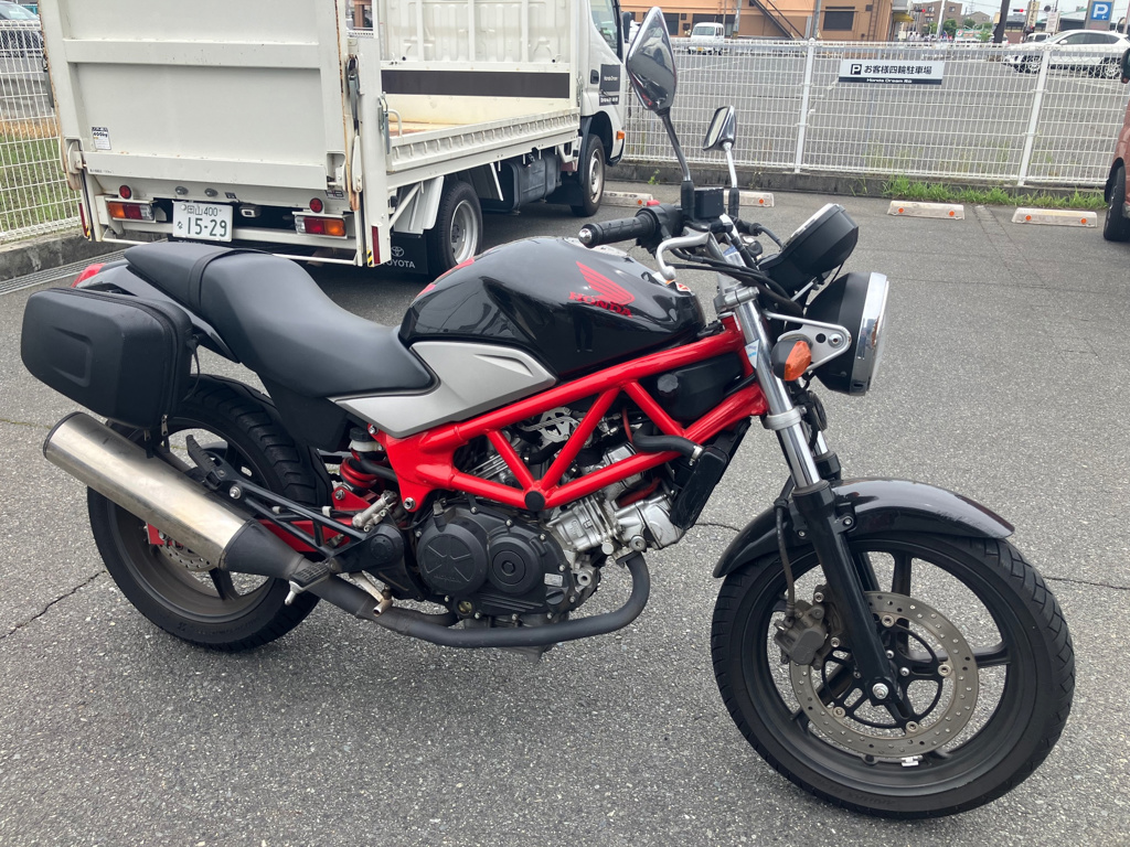 Фото Honda VTR 250 2011 с японского аукциона