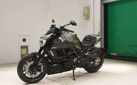 DUCATI DIAVEL Titan 2015