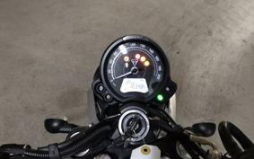 TRIUMPH STREET TWIN 900 2023 DAD74G