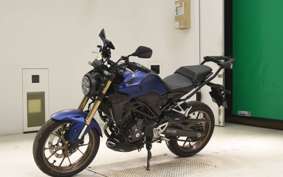 HONDA CB250RA 2002 MC52