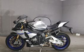 YAMAHA YZF-R1 M RN40