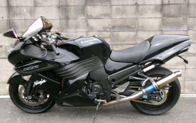 KAWASAKI ZZ1400 NINJA R 2011 ZXT40C