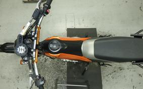 YAMAHA TRICKER DG10J