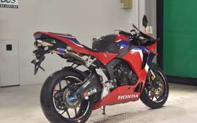 HONDA CBR600RR 2022 PC40