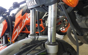 YAMAHA YBR125