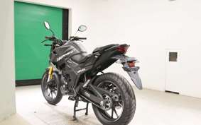 HONDA HORNET 2.0 2024