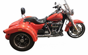 HARLEY FLRT 2017 MCC