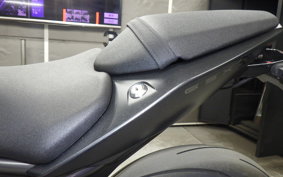 SUZUKI GSX-8S 2023 EM1AA
