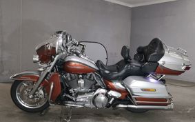 HARLEY HARLEYFLHTKSE1800CVO TEN