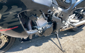 SUZUKI GSX1300R HAYABUSA 2004 GW71A