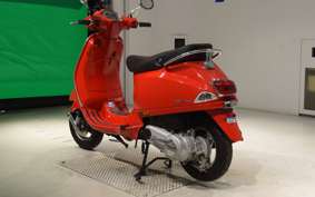 VESPA ZX125 2025