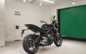 TRIUMPH STREET TRIPLE S 2018