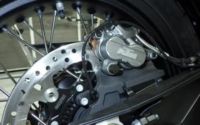 KTM 890 ADVENTURE	 2026