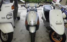 SUZUKI LET's 4 CA45A