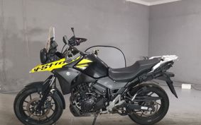SUZUKI V-STROM 250 DS11A