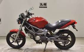 HONDA VTR 250 2024 MC33
