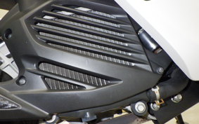 YAMAHA TRICITY 125 1999 SE82J