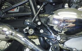 TRIUMPH BONNEVILLE T100 2006