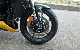 TRIUMPH STREET TRIPLE RS 2023 HDA614