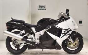 SUZUKI GSX-1300R HAYABUSA 2000