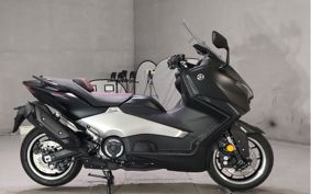 YAMAHA T-MAX 560 2026 SJ21J
