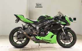 KAWASAKI NINJA ZX-6R 2011